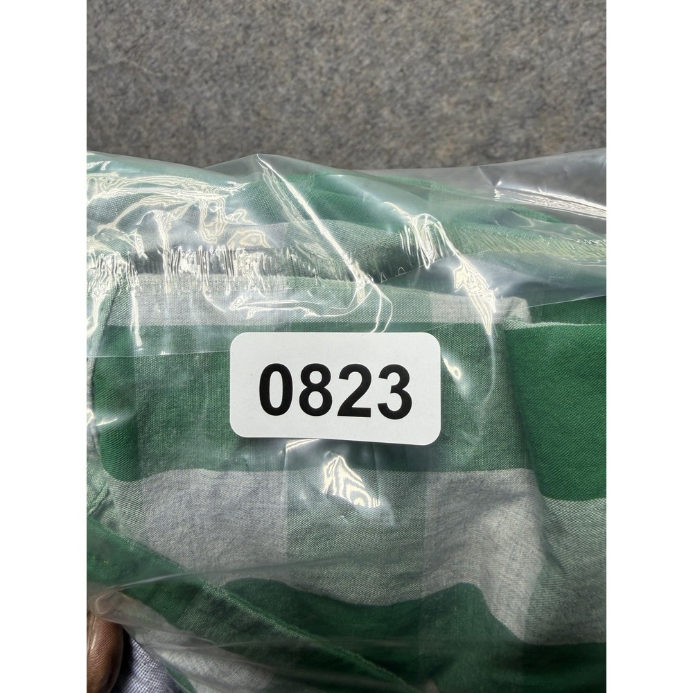 Tommy Hilfiger Men's L Button Down‎ Shirt Green White Plaid Men's Long Sleeve - Picture 5 of 13